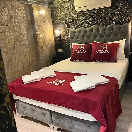 Hevin מלון *